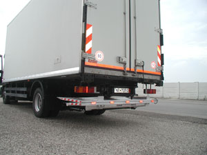 Plataforma Plegable Bajo Chasis