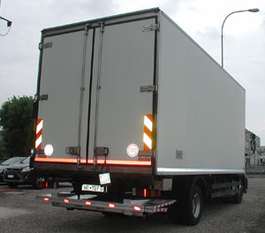 Plataforma Plegable Bajo Chasis